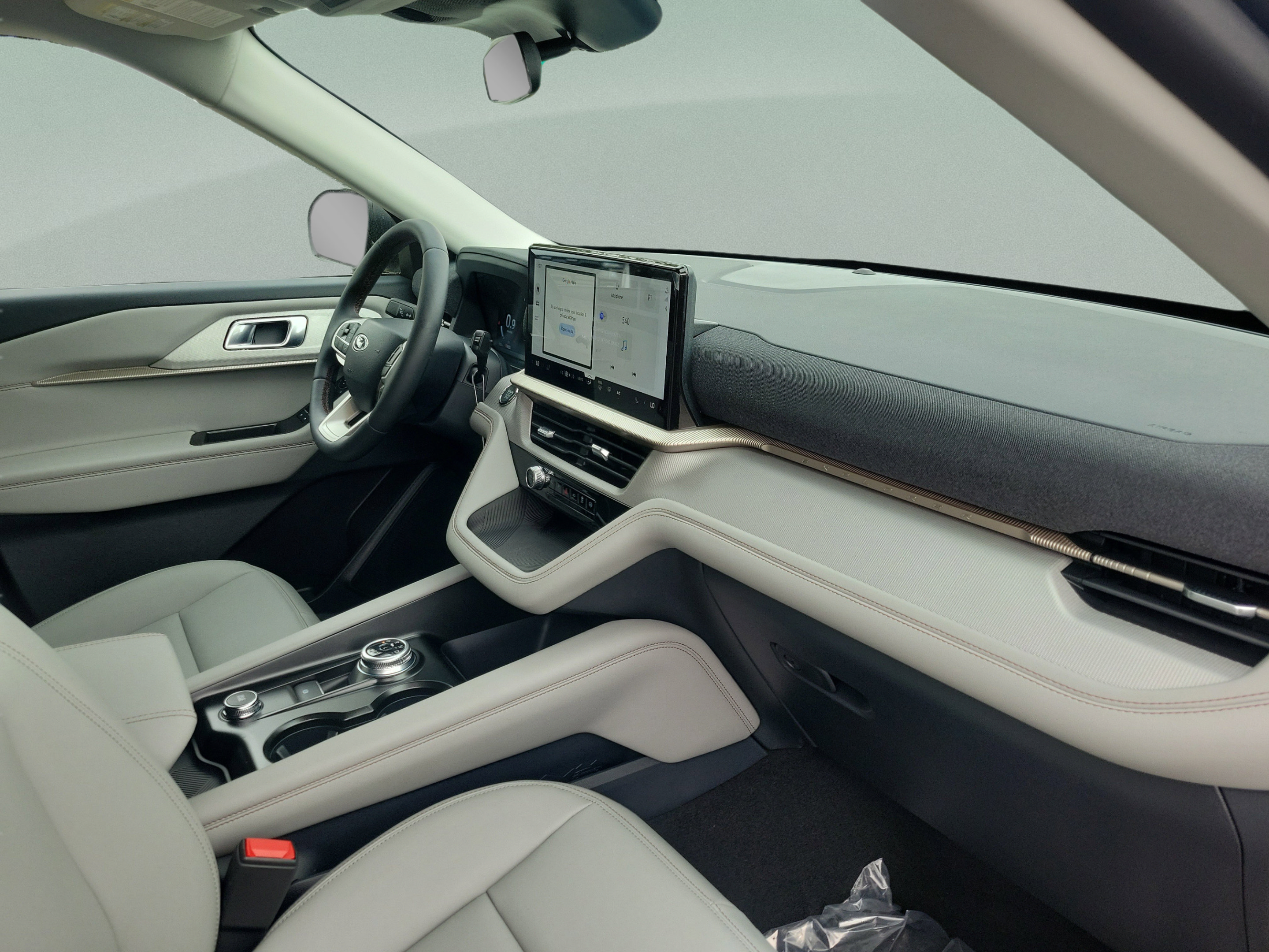 New 2026 Ford Explorer Active w/ Active Comfort Package RWD image 30
