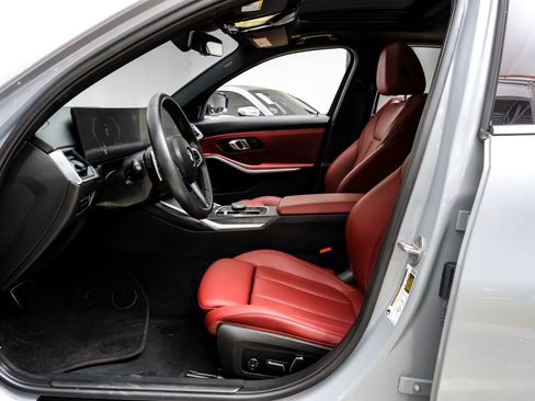 Used 2024 BMW 330i 330i w/ M Sport Package image 4