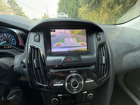 Used 2013 Ford Focus Electric Hatchback image 19