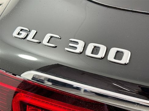 Used 2022 Mercedes-Benz GLC 300 image 14