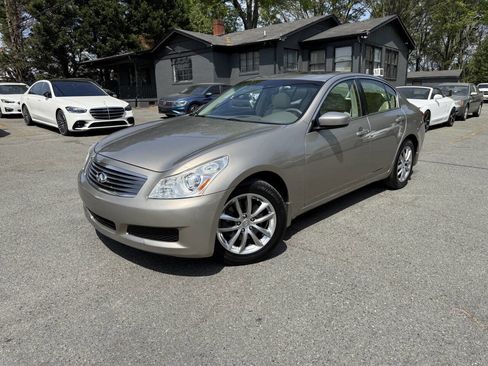 Used 2009 INFINITI G37 x Sedan w/ Premium Pkg image 1