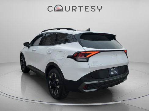 Used 2023 Kia Sportage X-Line image 2