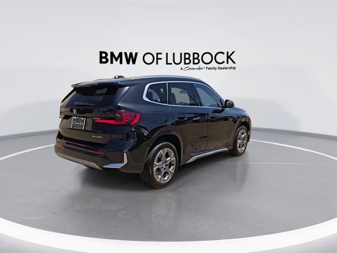 Used 2025 BMW X1 xDrive28i AWD/4WD image 8