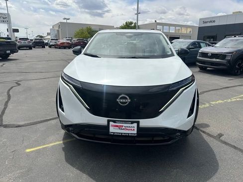 Used 2024 Nissan Ariya AWD image 3