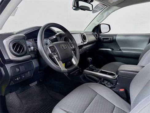 Used 2022 Toyota Tacoma SR5 image 7
