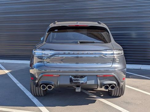 Certified 2026 Porsche Macan AWD/4WD image 6
