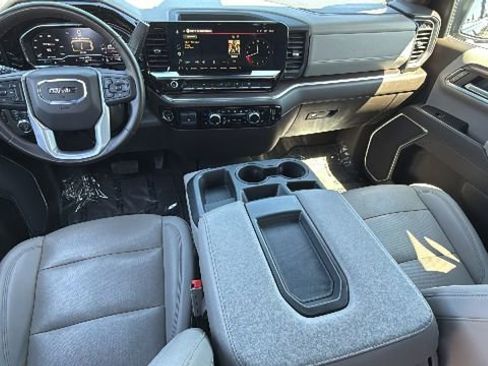 Used 2025 GMC Sierra 1500 SLT AWD/4WD image 26