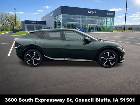 Used 2023 Kia EV6 GT-Line AWD/4WD image 2