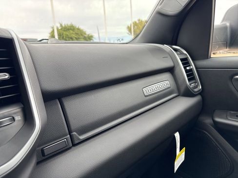 New 2026 RAM 1500 Big Horn AWD/4WD image 34