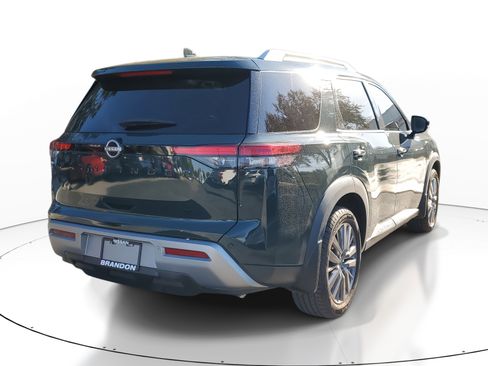 Used 2022 Nissan Pathfinder SL w/ SL Premium Package image 7