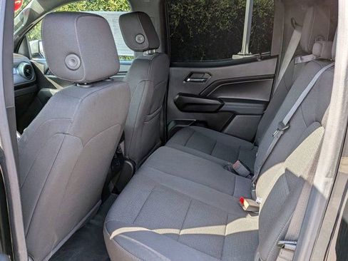 Used 2024 Chevrolet Colorado LT RWD image 15