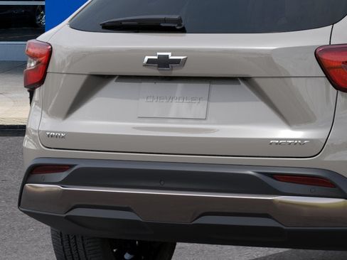 New 2026 Chevrolet Trax ACTIV w/ Driver Confidence Package FWD image 38