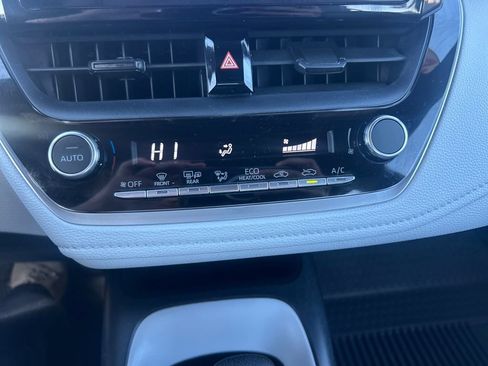 Certified 2023 Toyota Corolla SE image 27