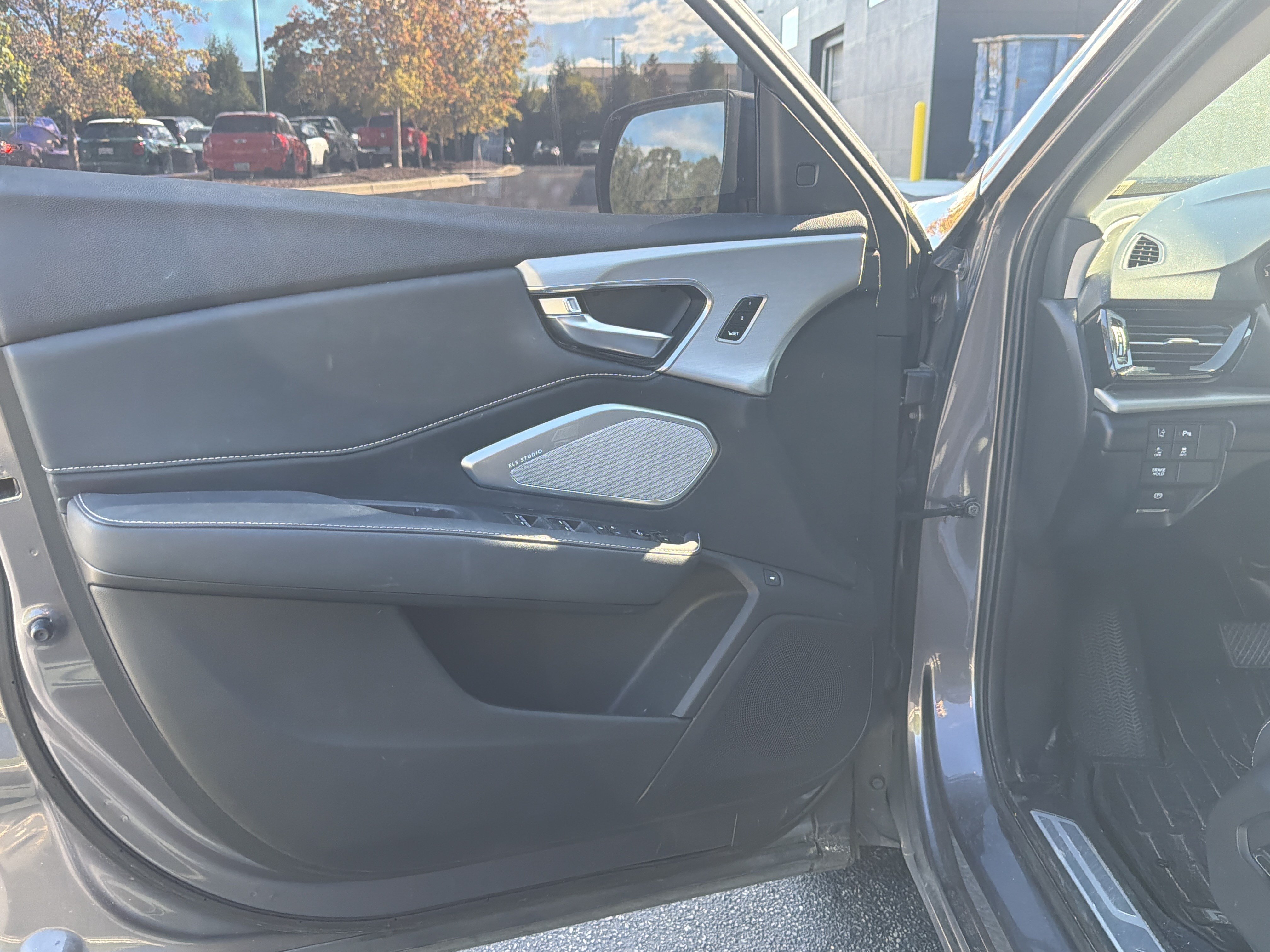 Used 2020 Acura RDX w/ Technology Package FWD image 17