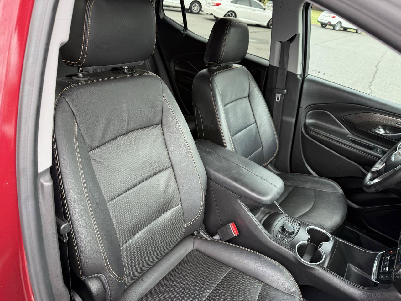 Used 2020 GMC Terrain SLT w/ Preferred Package FWD image 21