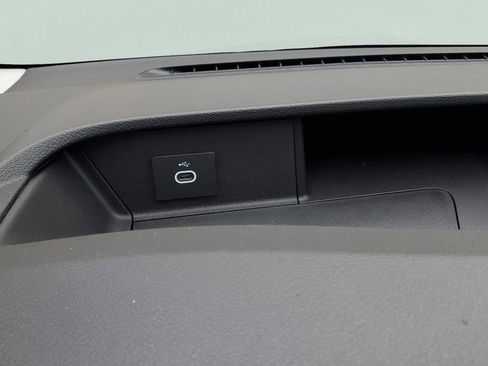 New 2026 Ford Transit 250 Low Roof RWD image 23