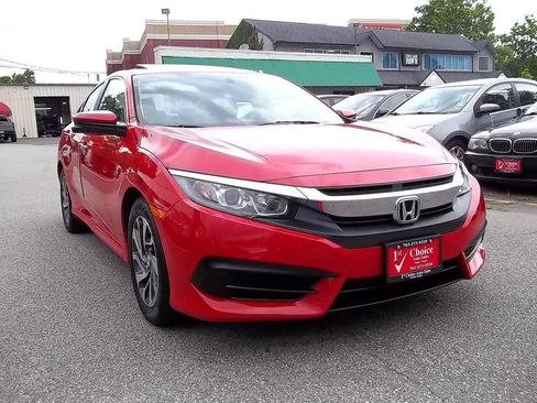Used 2017 Honda Civic EX image 4