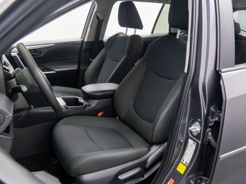 Used 2025 Toyota RAV4 LE image 11