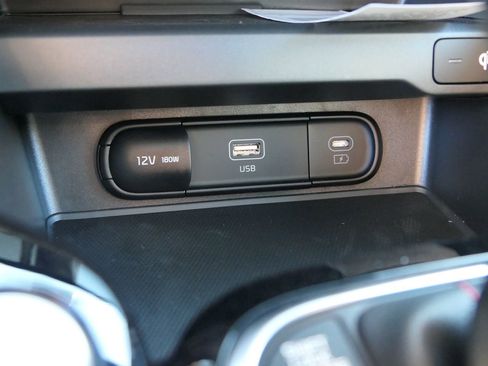 New 2025 Kia Soul GT-Line image 18