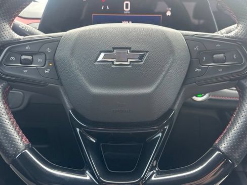 Used 2024 Chevrolet TrailBlazer RS w/ Convenience Package AWD/4WD image 19