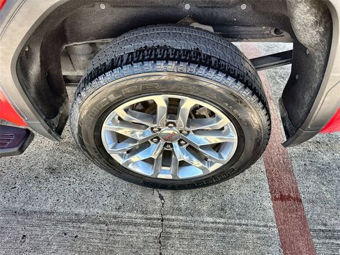 Used 2019 GMC Sierra 1500 SLT image 9