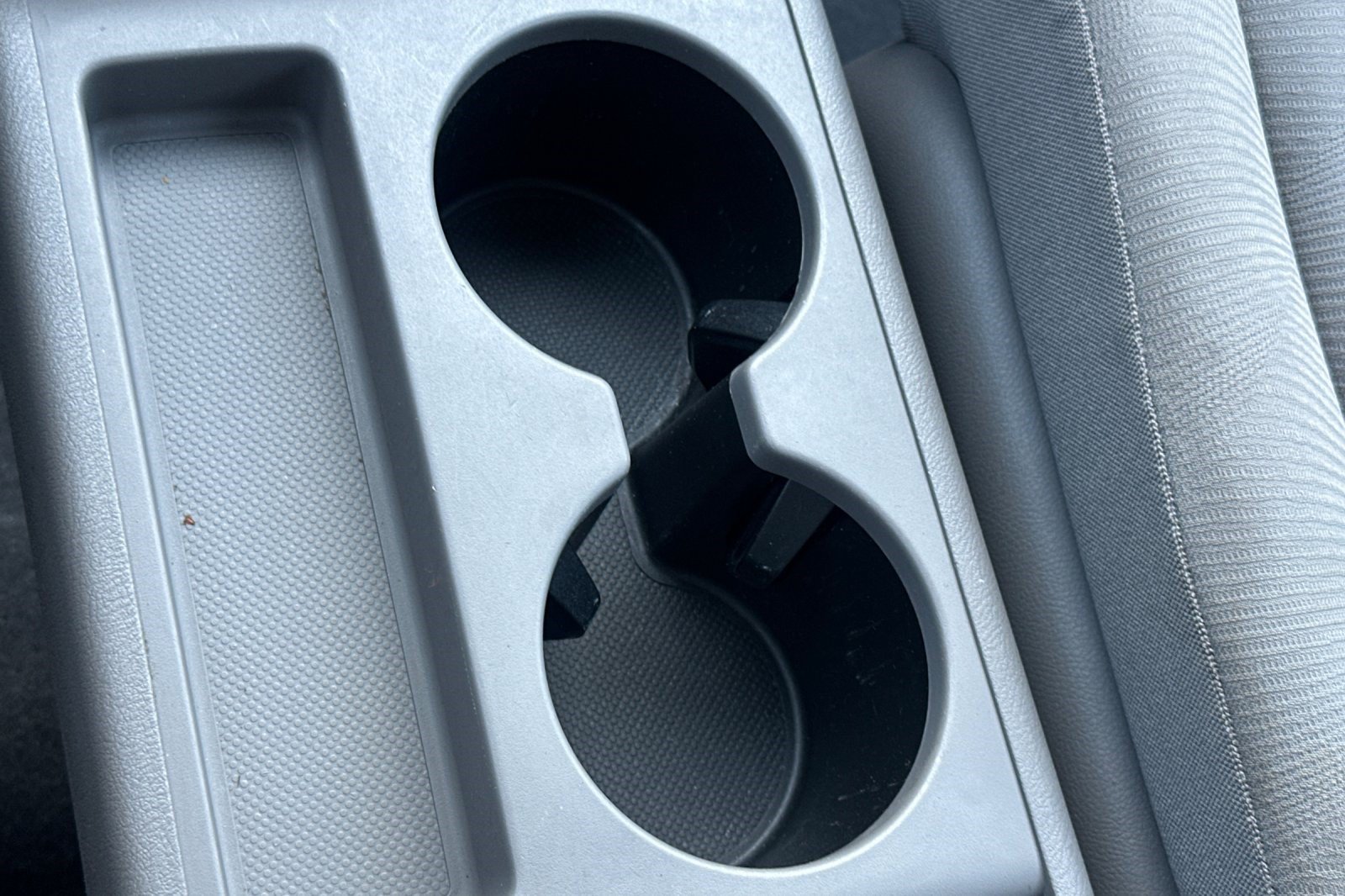 Used 2011 Honda CR-V LX image 37