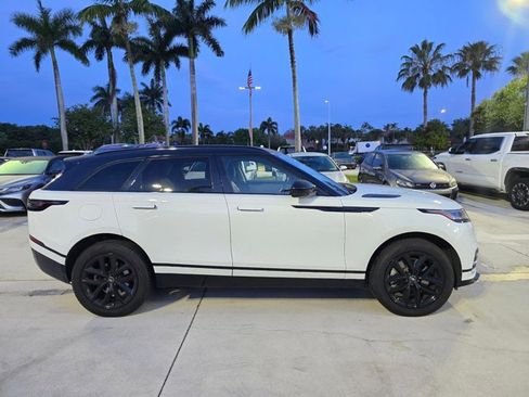 Used 2025 Land Rover Range Rover Velar Dynamic SE AWD/4WD image 4