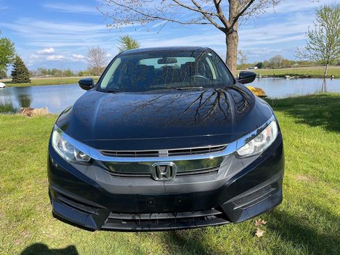 Used 2018 Honda Civic LX image 2