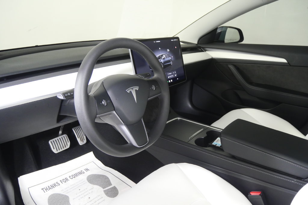 Used 2022 Tesla Model 3 RWD image 13