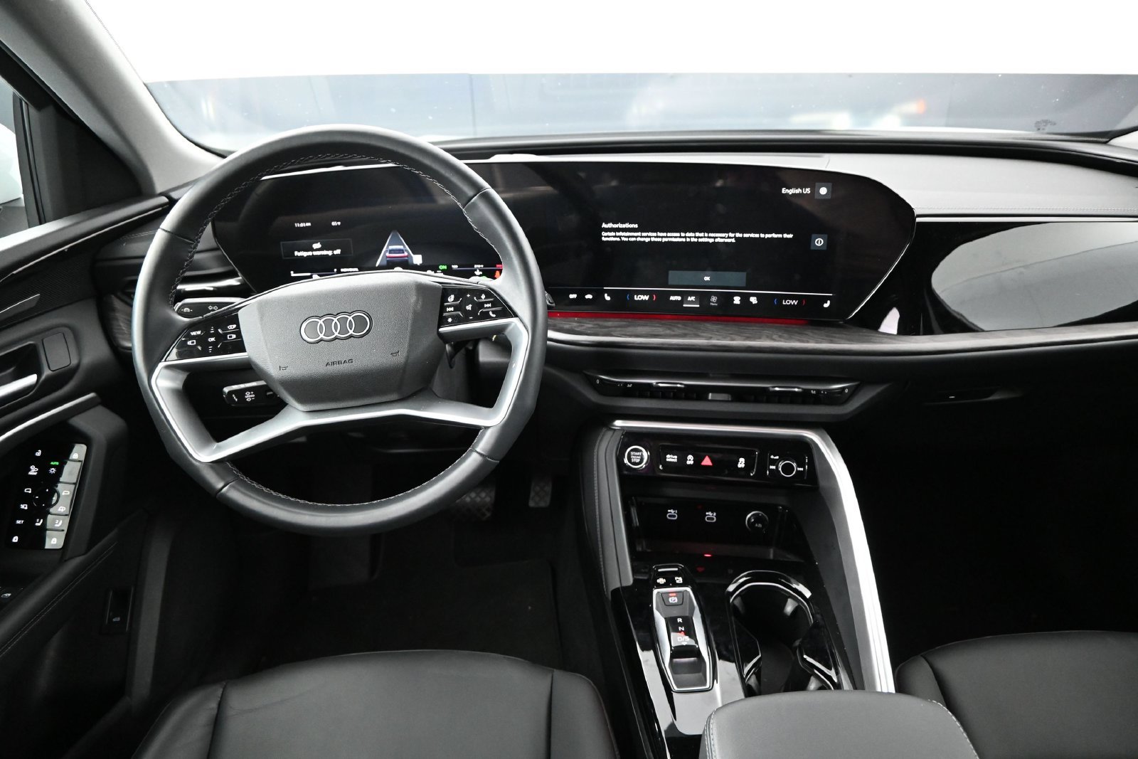 Used 2025 Audi Q5 Premium Plus w/ Premium Plus AWD/4WD image 11
