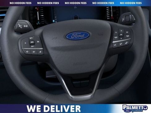 New 2026 Ford Maverick XLT w/ XLT Luxury Package FWD image 14