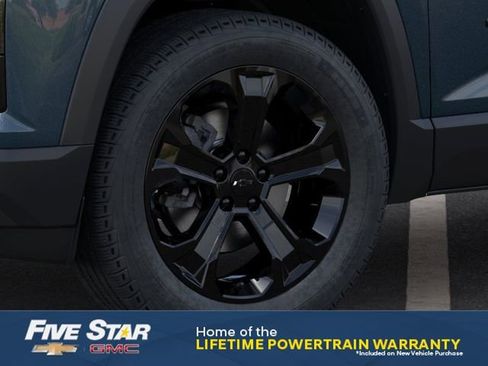 New 2026 Chevrolet Equinox LT FWD image 9