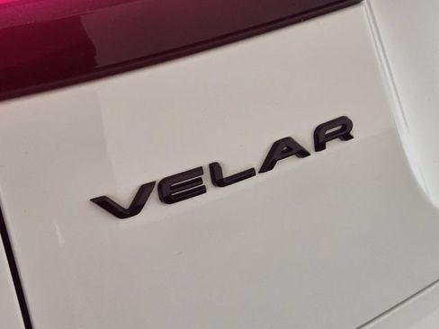 Used 2022 Land Rover Range Rover Velar R-Dynamic S AWD/4WD image 13
