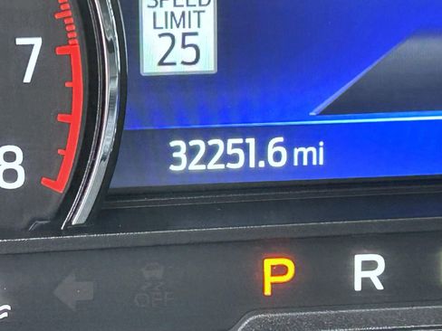 Used 2023 Ford Explorer XLT w/ Equipment Group 202A image 13