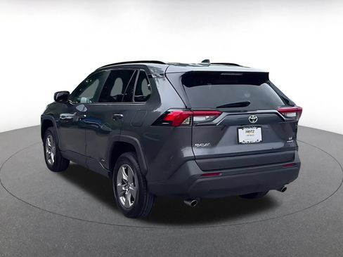 Used 2024 Toyota RAV4 LE AWD/4WD image 9