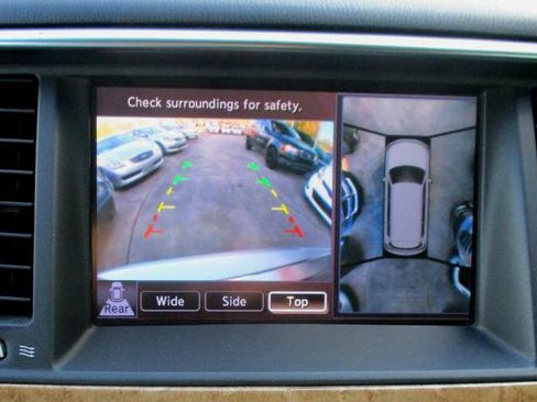 Used 2011 INFINITI QX56 2WD w/ Theater Pkg image 10
