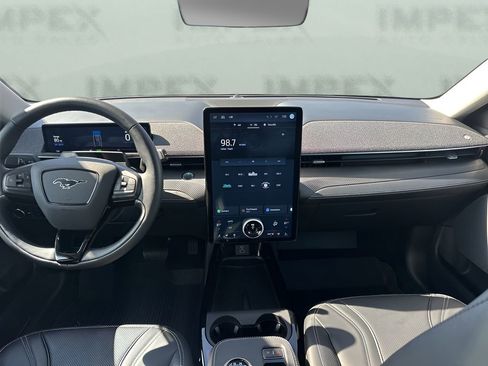 Used 2023 Ford Mustang Mach-E Premium image 14