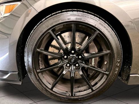 Certified 2017 Ford Mustang Shelby GT350 RWD image 8