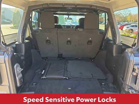 Used 2021 Jeep Wrangler Unlimited Sport image 12
