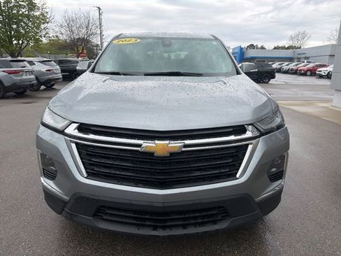Used 2023 Chevrolet Traverse LS AWD/4WD image 8