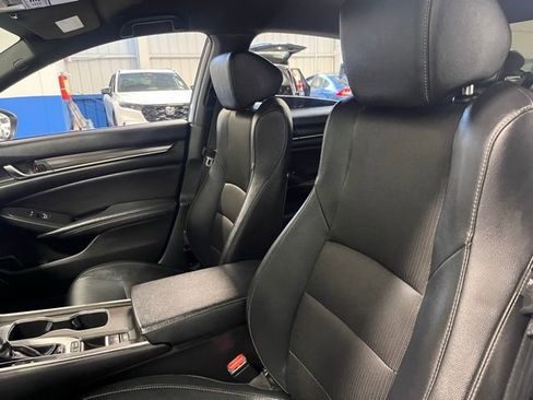 Used 2019 Honda Accord Sport image 23