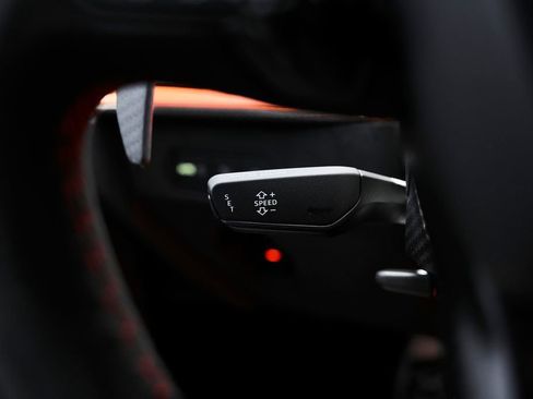 Used 2024 Lamborghini Revuelto AWD/4WD image 54