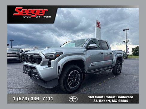 Certified 2024 Toyota Tacoma TRD Sport AWD/4WD image 1