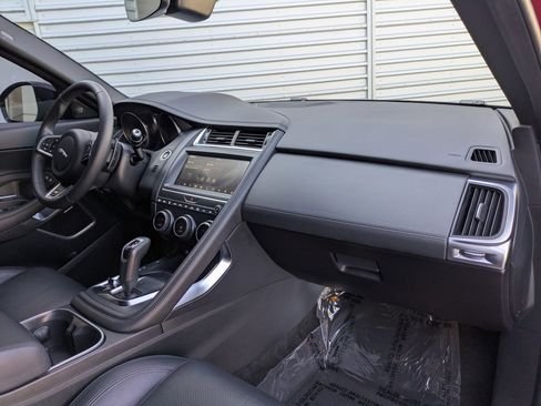 Used 2020 Jaguar E-PACE AWD/4WD image 33