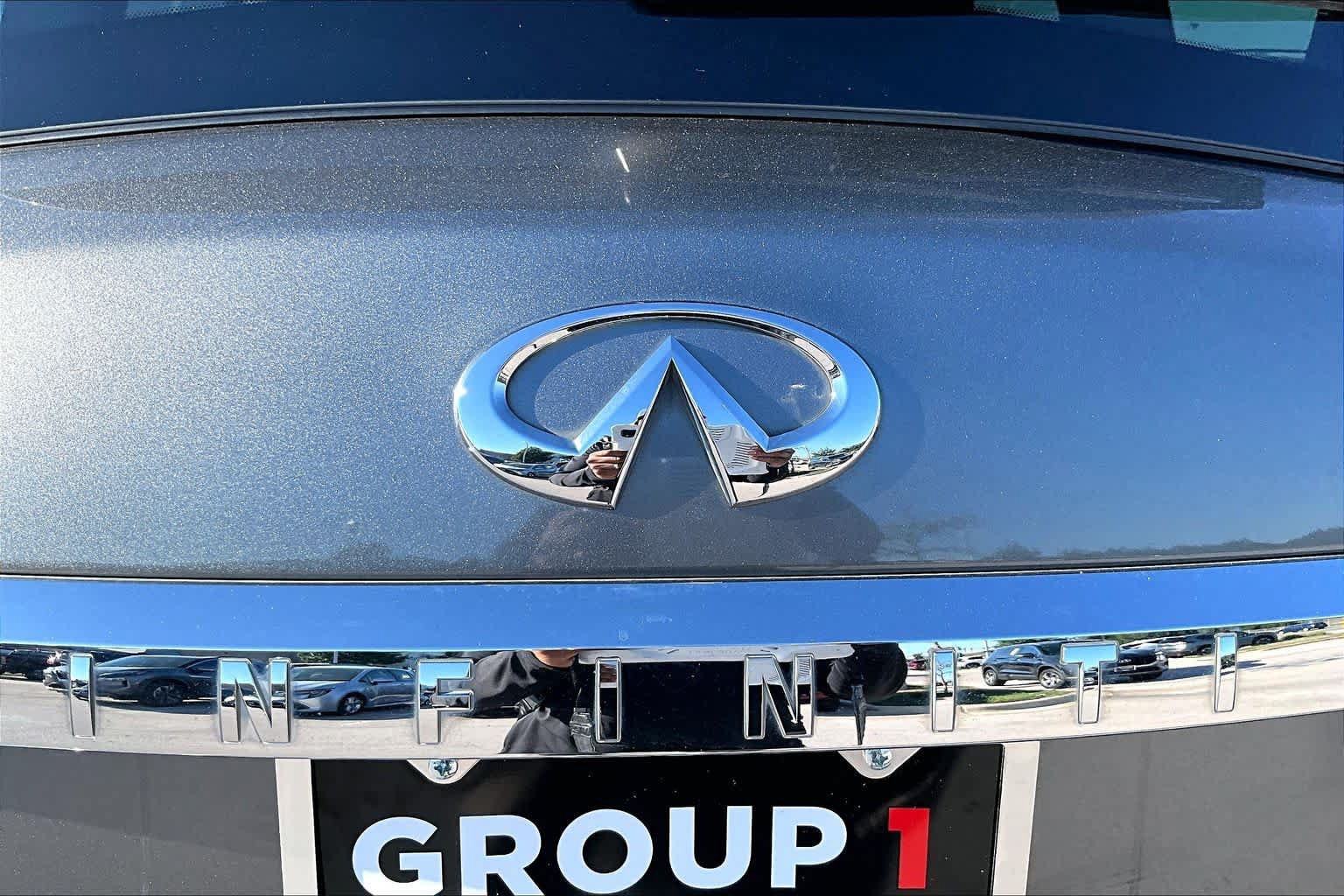 Used 2018 INFINITI QX80 2WD w/ Deluxe Technology Package image 31