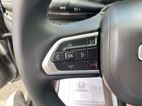 Used 2023 Jeep Compass Latitude AWD/4WD image 19