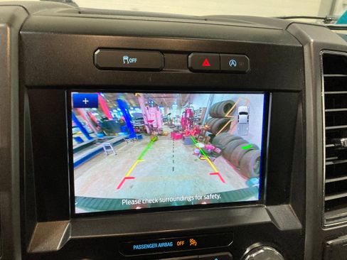 Used 2019 Ford F150 XLT w/ Equipment Group 302A Luxury image 32