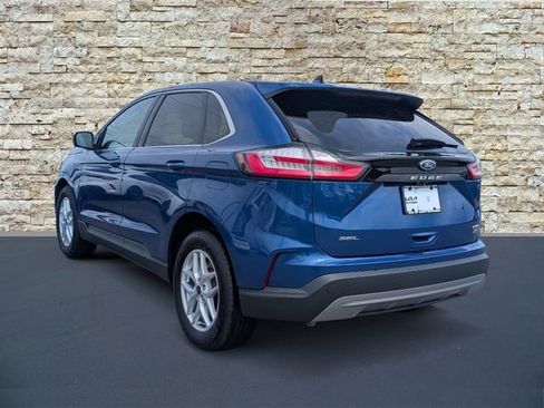 Used 2023 Ford Edge SEL w/ Convenience Package AWD/4WD image 4