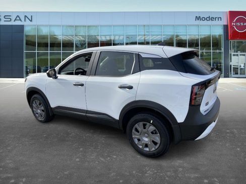 New 2026 Nissan Kicks S image 6