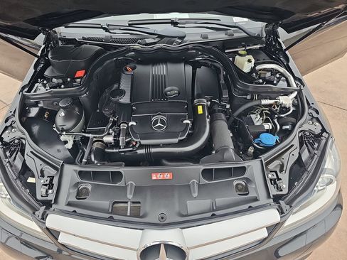 Used 2012 Mercedes-Benz C 250 Coupe image 18